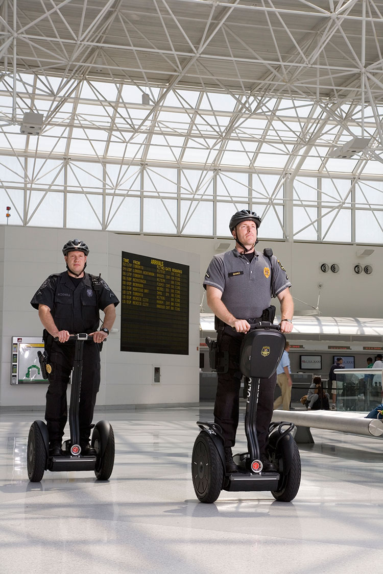 segway(赛格威) i2 两轮自平衡电动车 城市版 智能体感车的鼻祖!