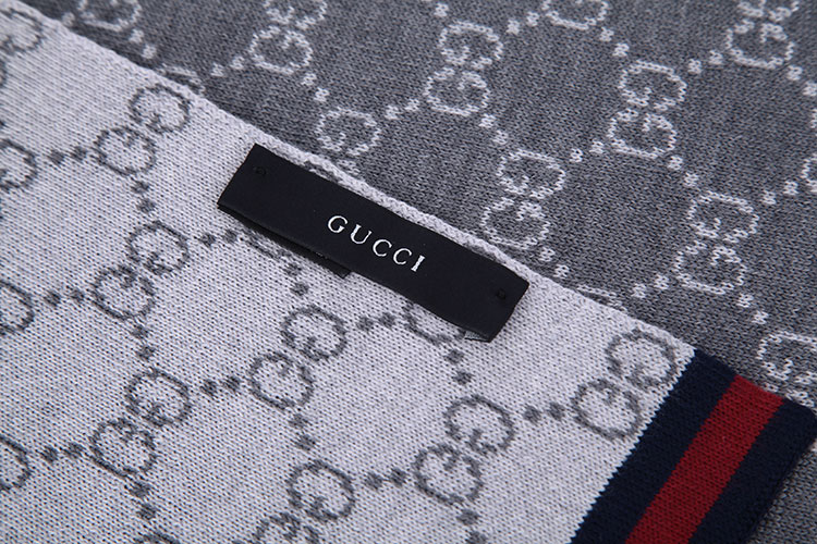 gucci(古驰) 灰色羊毛围巾