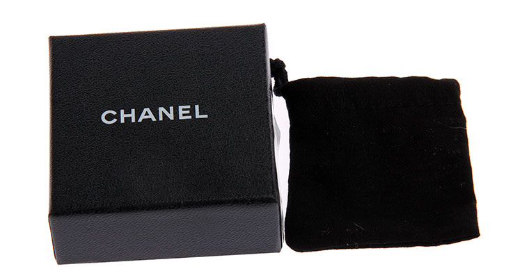 chanel(香奈儿) 浅金色珍珠耳夹