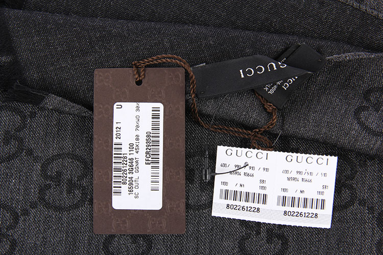 GUCCI(古驰) 黑色logo羊毛丝围巾
