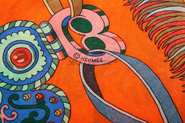 hermes爱马仕花色图案羊绒围巾