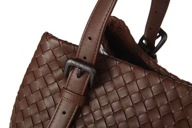 bottega veneta(葆蝶家 棕色皮质单肩包