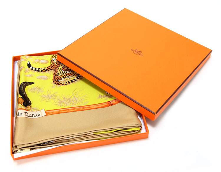 HERMES(爱马仕) 豹子图案丝巾90#【正品 价