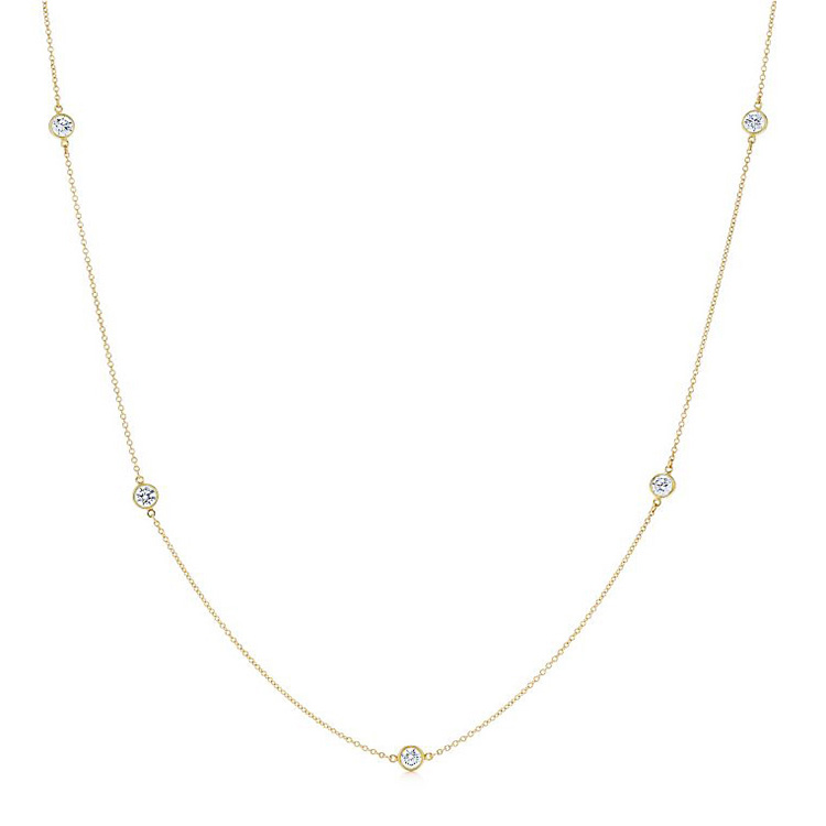 伟德国际周大福“一口价”金饰半年同比多卖约10亿元