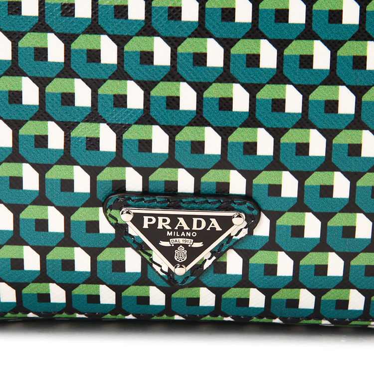 prada(普拉达) 绿色图案皮质手拿包