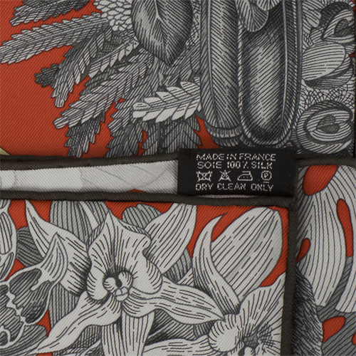 hermès 爱马仕 红色帆船花纹 丝巾