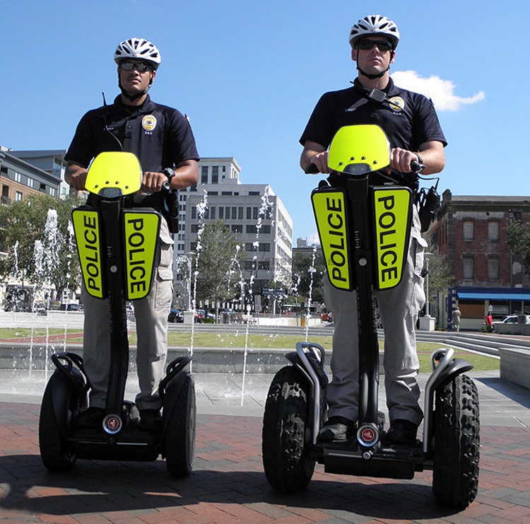 segway(赛格威) i2 两轮自平衡电动车 城市版 智能体感车的鼻祖!