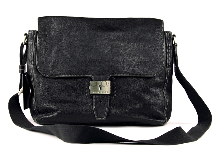 boss/波士 男士牛皮黑色皮斜挎包 2778-001