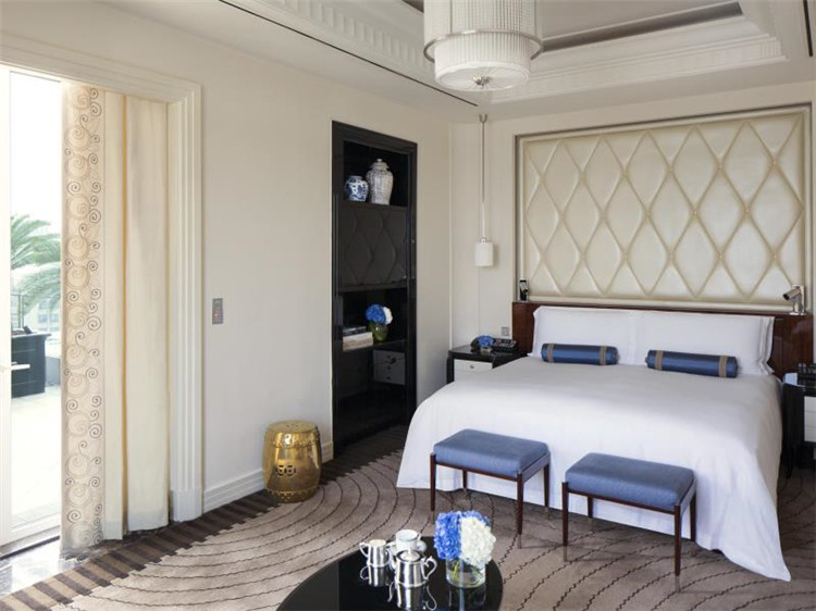 上海半岛酒店特级豪华江景房