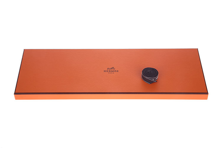 hermes(爱马仕) 金黄色equateur系列豹子图案丝巾