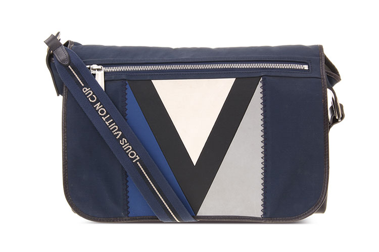 louis vuitton(路易威登) 深蓝色帆布图层帆船系列斜挎包