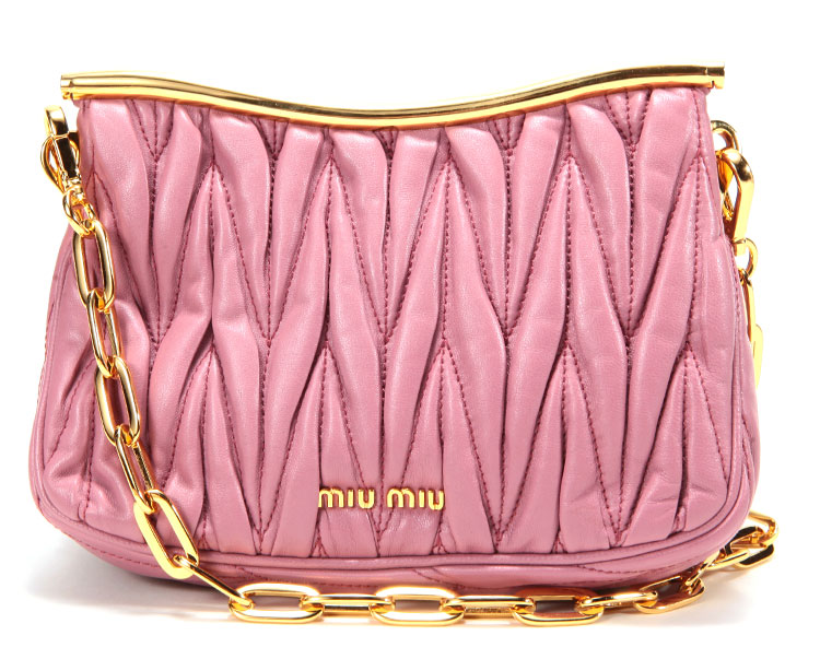 miumiu包包一般多少钱·miumiu的包大概要多少钱