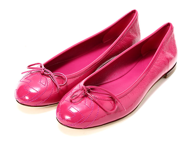 gucci(古驰) 女士粉色漆皮平底鞋 38