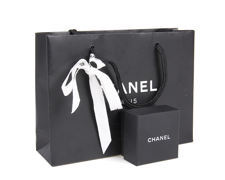 chanel(香奈儿) 浅金色双c浮雕双钻耳钉