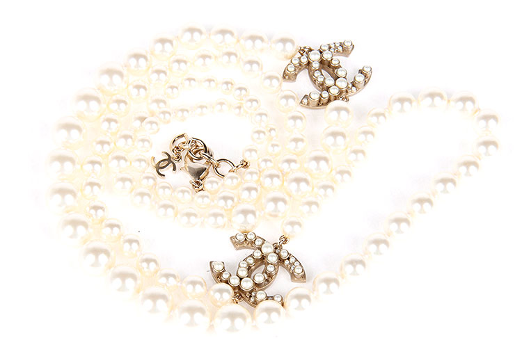 chanel(香奈儿) 浅金色小金珠双c吊坠金珠项链