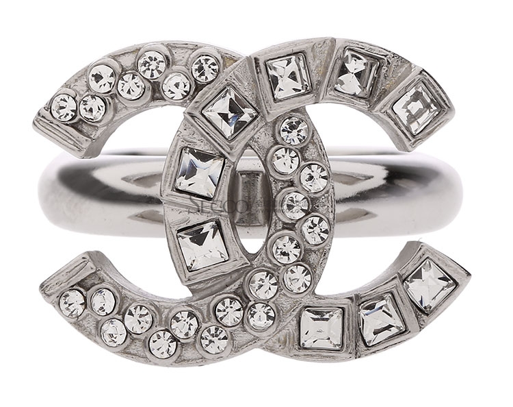 chanel香奈儿银色双c镶钻戒指51