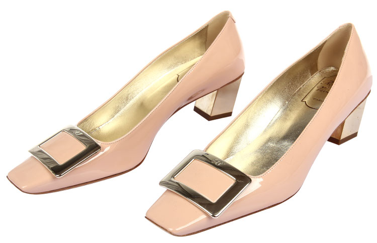 roger vivier(罗杰维威耶) 裸色漆皮金色方扣中跟鞋 38