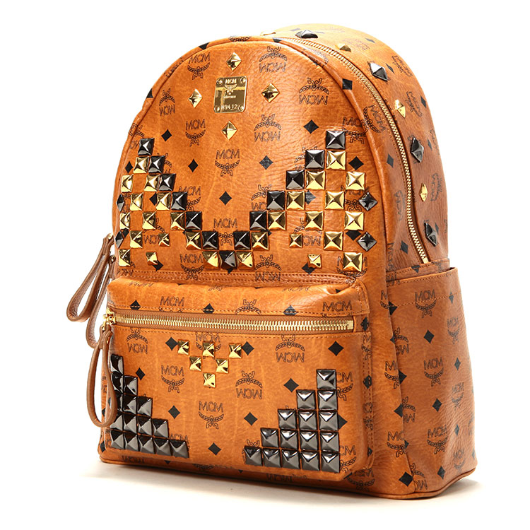 mcm(mcm) 棕色铆钉款中号双肩包