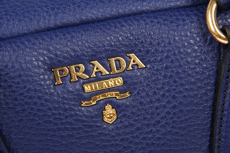 prada(普拉达 蓝色皮质手提包