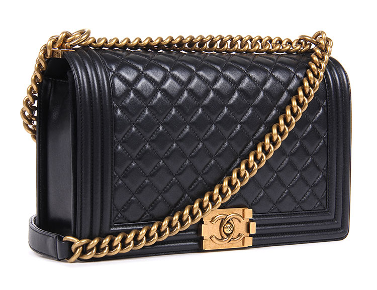 chanel(香奈儿) 珠光藏青色皮质金扣金链leboy