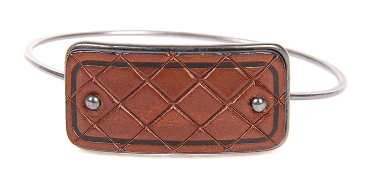 bottega veneta(葆蝶家) 复古925银格纹皮装饰手镯m