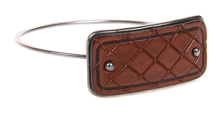 bottega veneta(葆蝶家) 复古925银格纹皮装饰手镯m