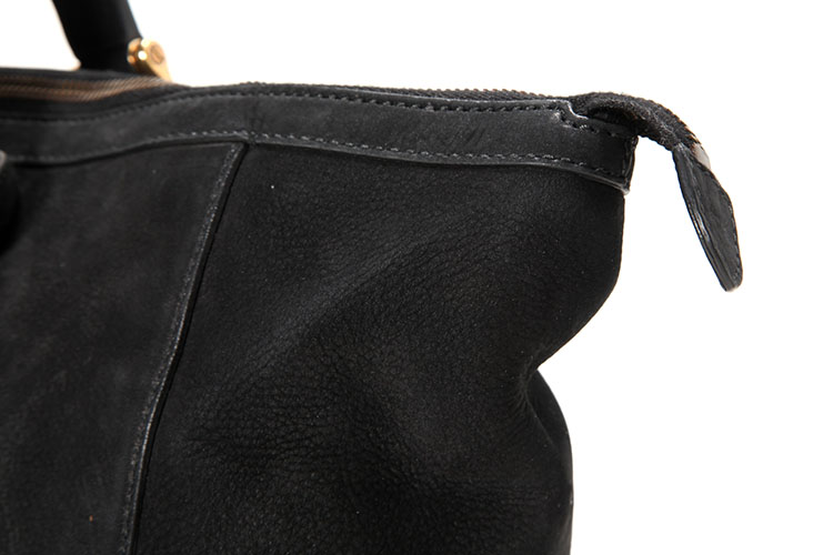 gucci(古驰) 黑色翻毛皮质手提包