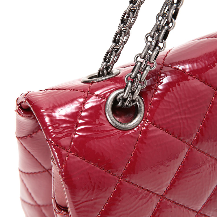 chanel(香奈儿) 红色漆皮中号2.55单肩包