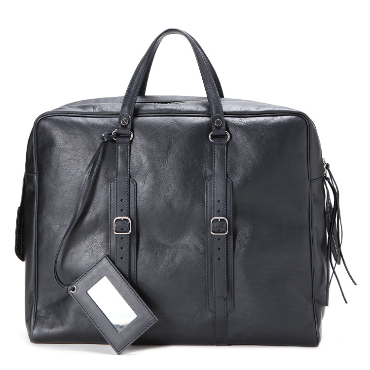 品牌故事 balenciaga balenciaga由来自西班牙巴斯克地区的cristobal