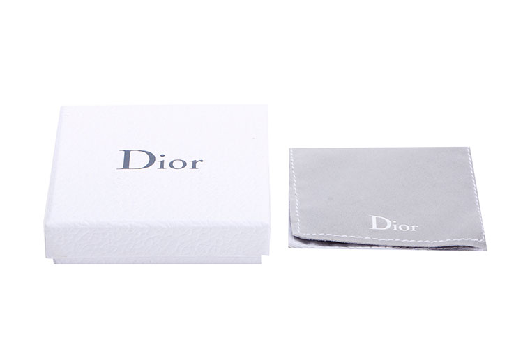 dior(迪奥) 白色大小珠耳钉