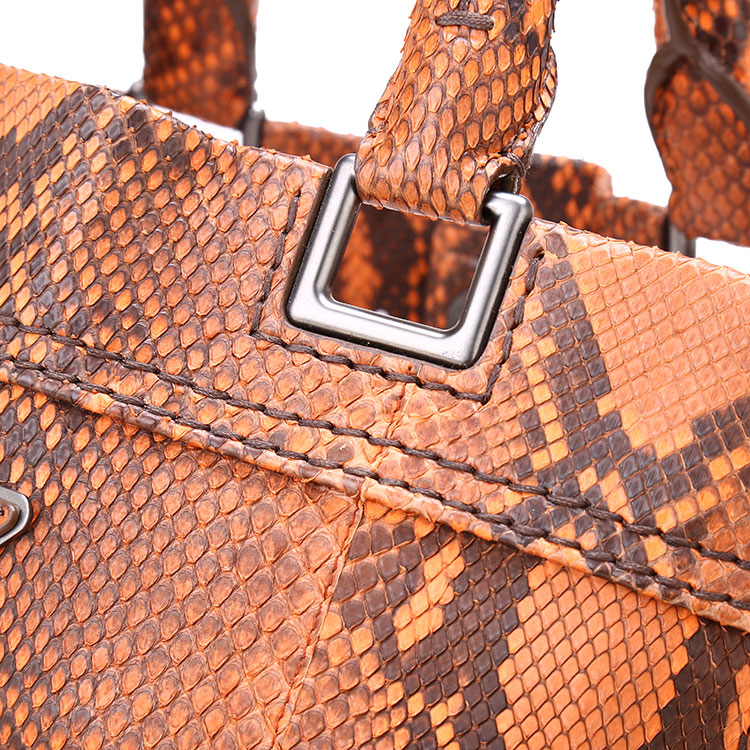 prada(普拉达) 橘色蛇皮两用包