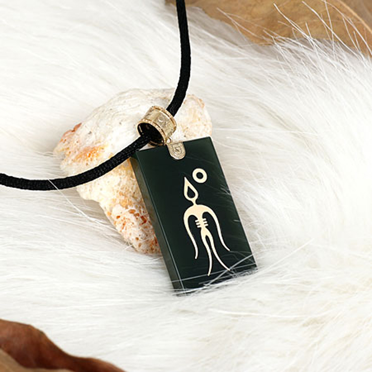 吴是以句"读勾"芒玄鸟为图腾.吴由太阳和玄鸟组成.