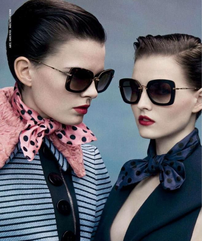 miumiu/缪缪太阳镜 女式方框墨镜 smu07o 时尚太阳眼镜 花儿与少年