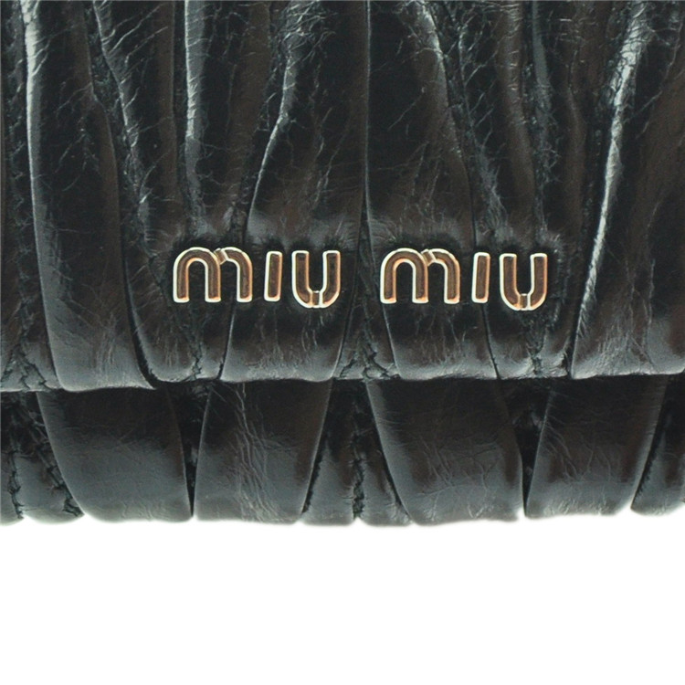 miumiu(缪缪*黑色褶皱链条包rt0530