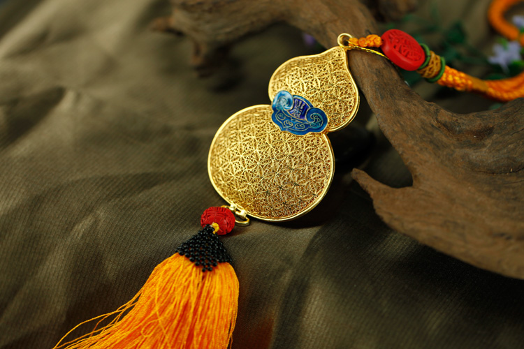 royal jewelry/皇家珠宝 18k金花丝镶嵌翻盖 葫芦香囊