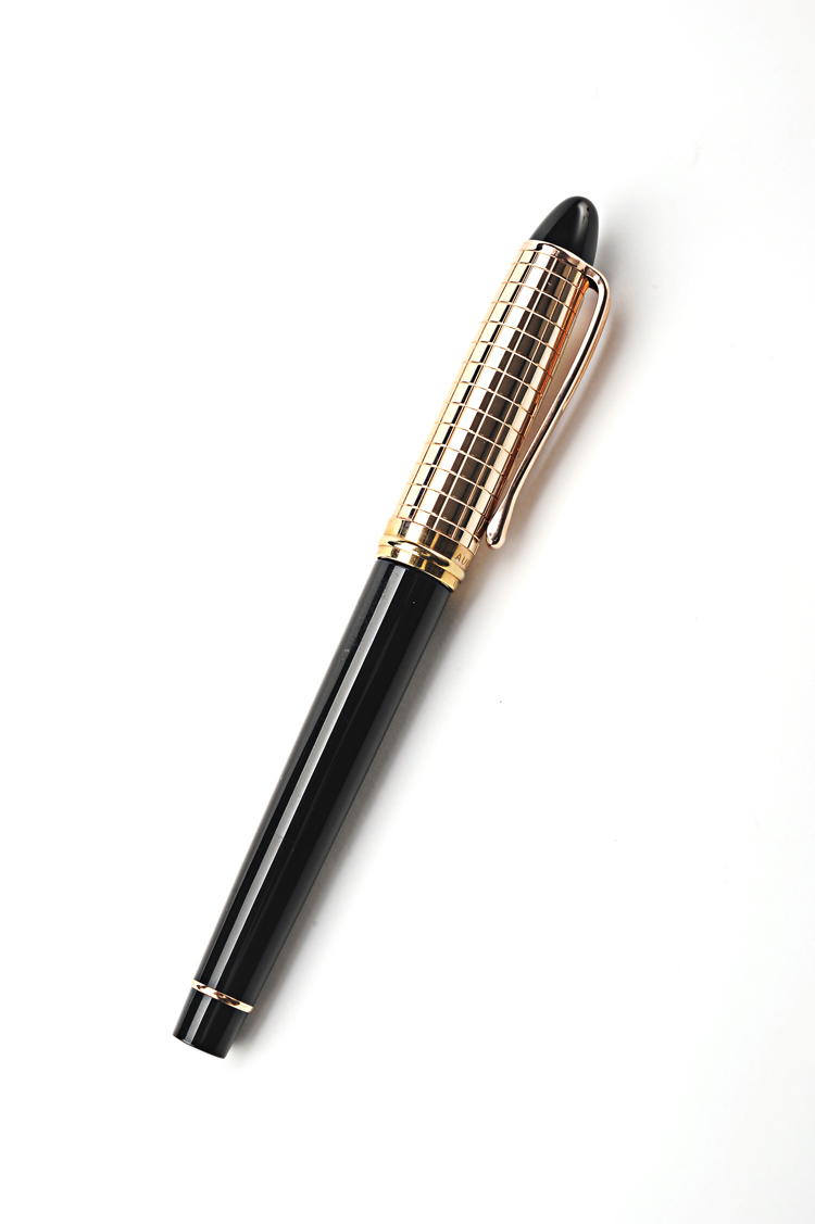 aurora奥罗拉 意普西伦方块系列黑色镀玫瑰金自来水笔钢笔m b11pqnm